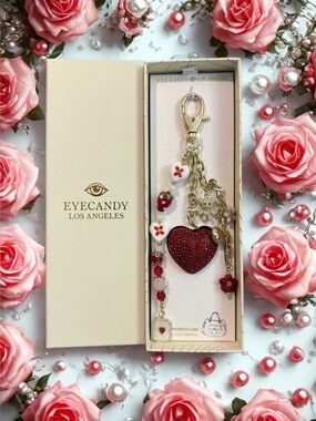 ♥️EYE CANDY♥️Red Heart Flower Teddy Bear Keychain/Bag Charm/NIB